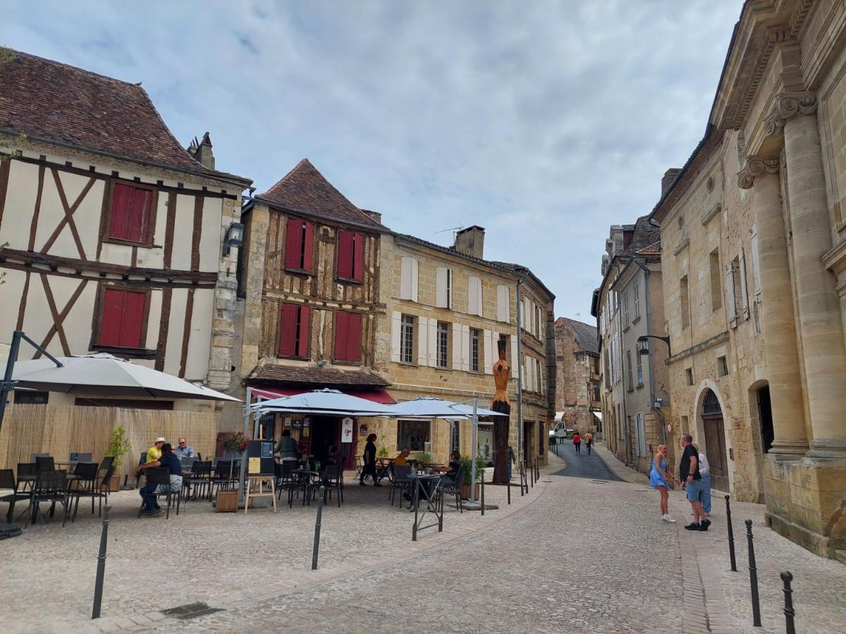 Moderne Historique Appartement Bergerac Buitenkant foto